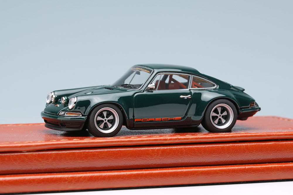 Photo1: **Preorder** Titan64 TM001M 1/64 Singer 911(964) Coupe with Fog Lamp Brewster Green Limited 500pcs